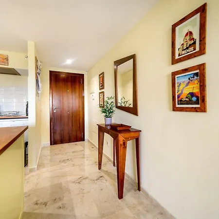 Bennecke Annette Apartment *